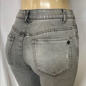 DEMOCRACY Jeans Women's Tummy Control Size 2 Petite Distressed Skinny Gray NWT